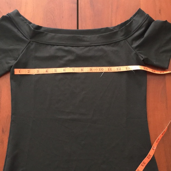 NWOT Tuckernuck black short sleeve off shoulder top M - Picture 9 of 12